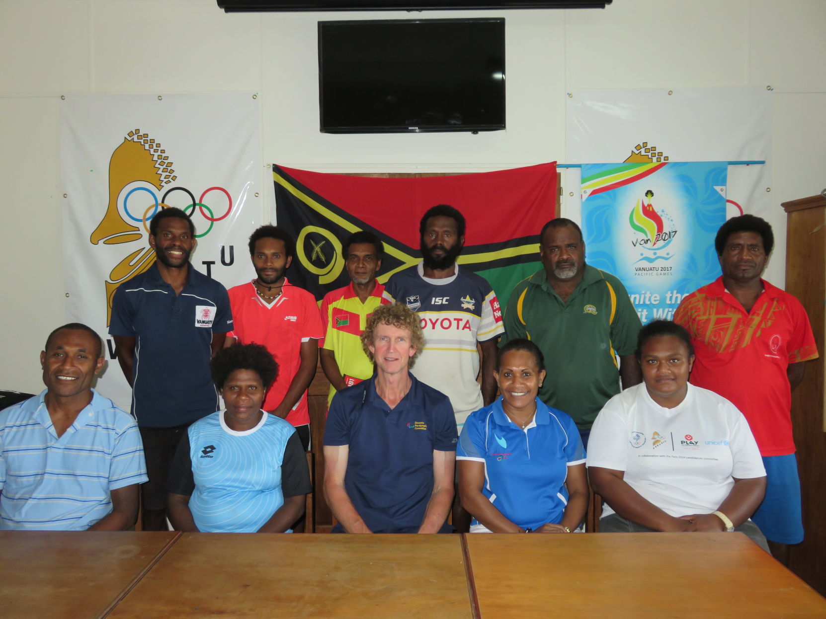 Local coaches learn from the best